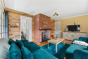 Photo 17- click for photo gallery